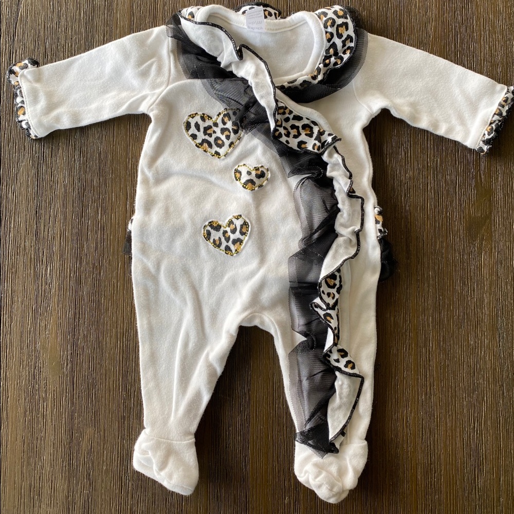 🎉 Baby Girl Leopard print sleeper